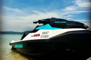 2.5 hours Pig Island-Virgin Islands & Snorkeling Jet Ski Safari - Jetskis in Choppy Water: Stability, Comfort, and Speed Management