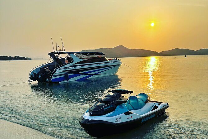 2.5 hours Pig Island-Virgin Islands & Snorkeling Jet Ski Safari - The Return Cruise: Staring at the Water on Purpose