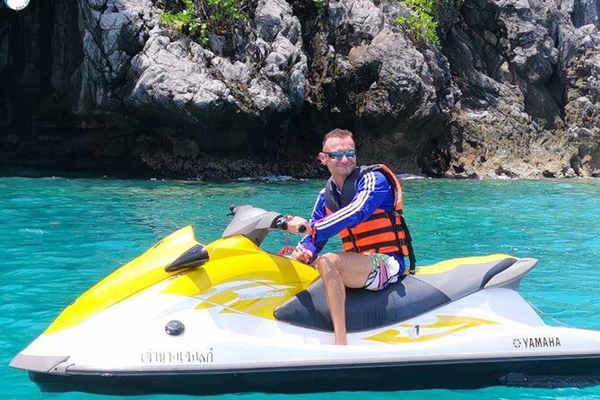 3-Hour Jet Ski Safari from Koh Samui to Pig Island or Koh Phangan - Small-group dynamics: waiting, pacing, and why groups can change mid-day