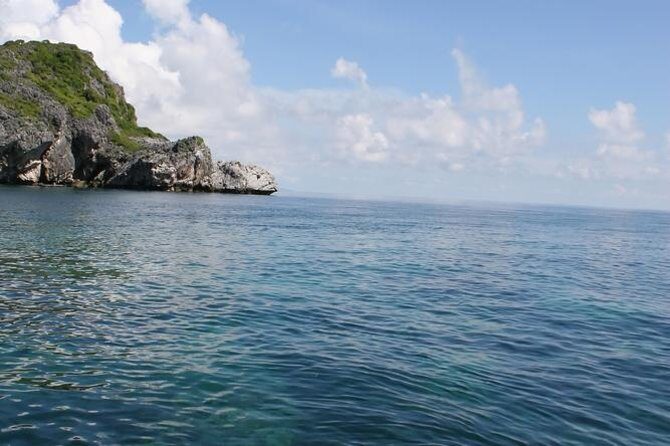 Ang Thong National Marine Park Cruise from Koh Samui - Snorkeling over coral gardens: what you’re signing up for