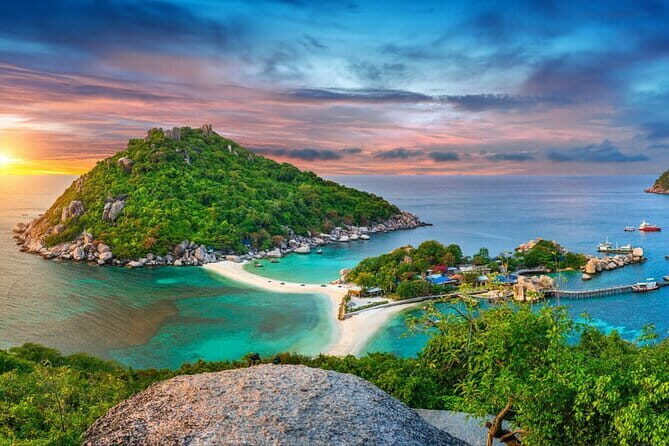 Ang Thong National Marine Park Full Day Tour - Stop at Mu Ko Ang Thong: your first taste of the park