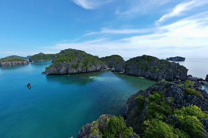 Ang Thong National Marine Park Speedboat from Koh Samui - The main event: Mu Ko Ang Thong National Marine Park beaches, snorkeling, and optional sea kayaking