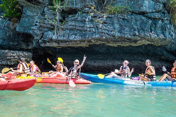 Angthong National Marine Park Tour by Large Boat - Kayaking at Koh Mae Ko and the Emerald Blue Lagoon swim