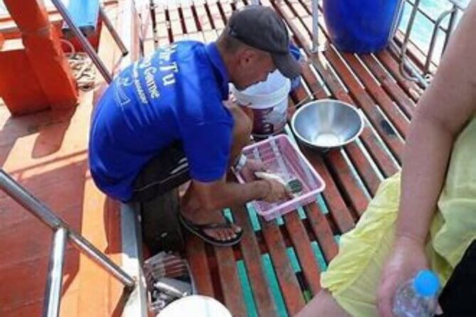 Fishing & Island Lunch Cruise from Koh Samui – Catch & Relax - Lunch on board: Thai buffet, drinks, and timing that feels right