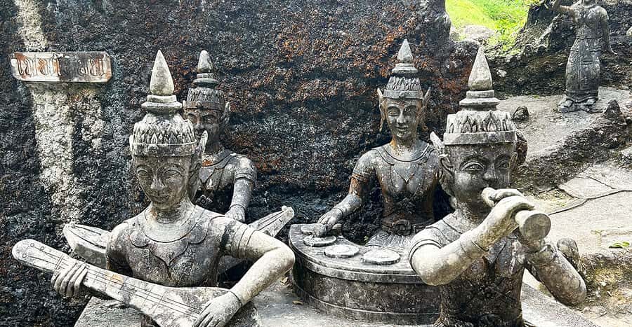 Jeep Tour Koh Samui Jungle Safari Full Day Adventure - Guan Yu shrine on Samui: big bronze, busy entrance energy