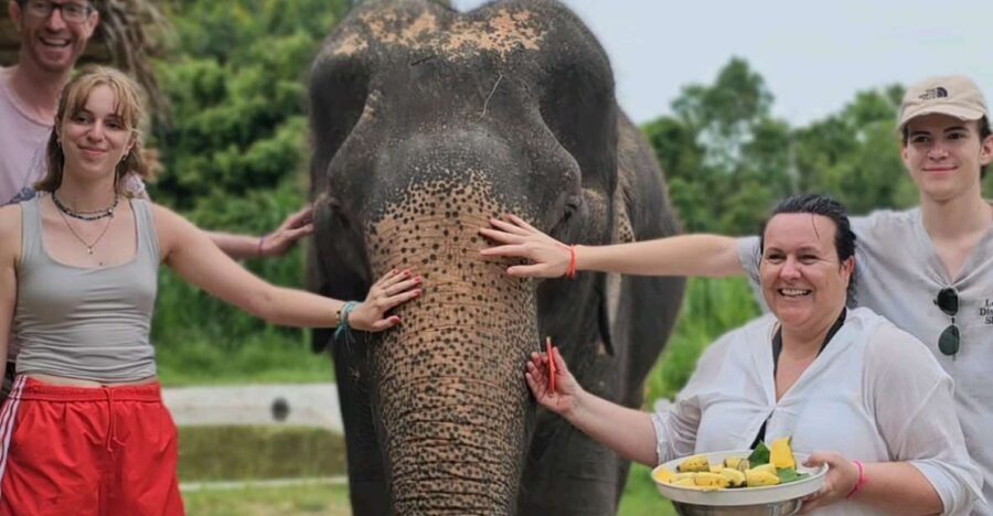 Koh Samui: Elephant Sanctuary and Jungle Tour with Lunch - Mountain jungle restaurant lunch: sea views and fuel for the ride back