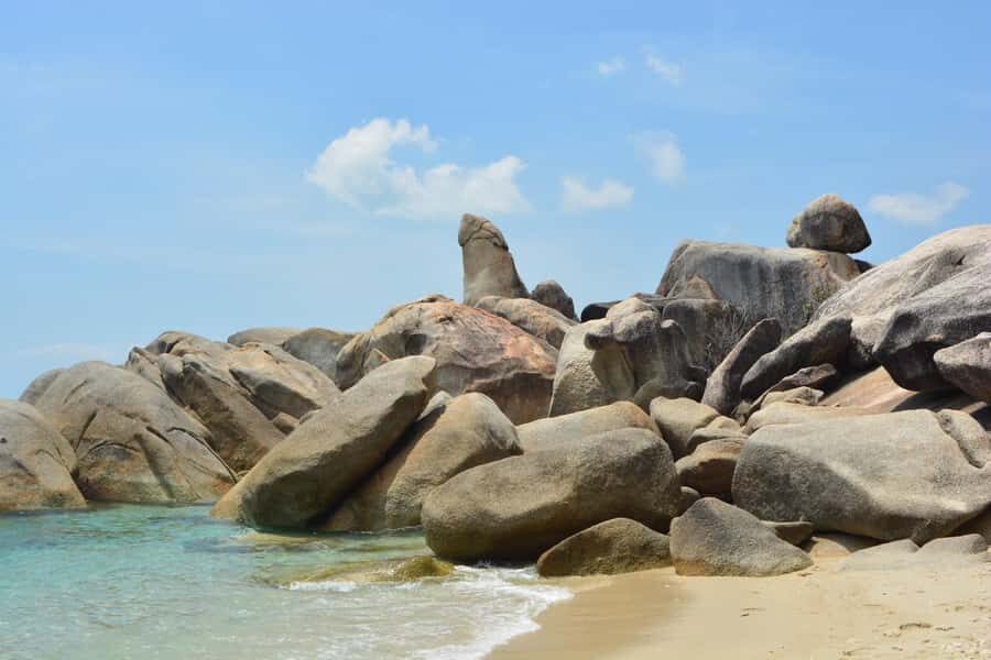 Koh Samui: Half Day City Tour with Hotel Pickup - Guan Yu Shrine: another cultural stop with a big statue