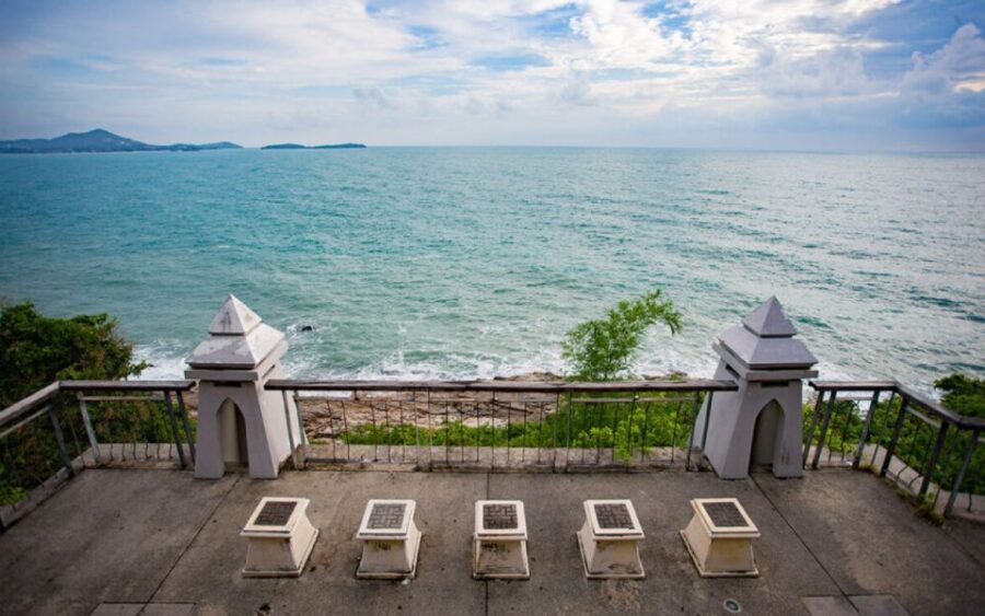 Koh Samui: Half-Day Highlights Tour with Hotel Transfers - Guides and the small-group advantage