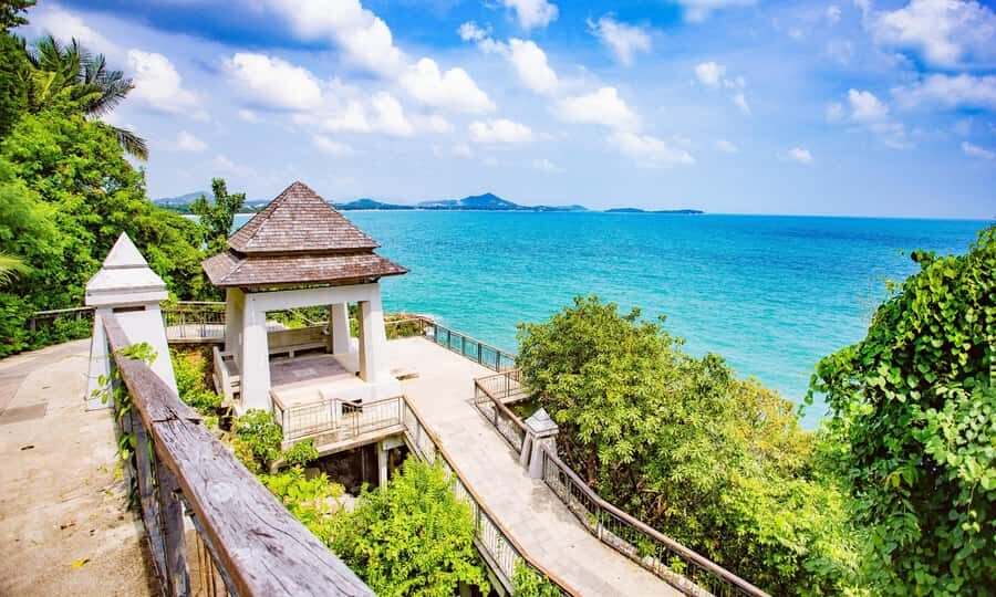 Koh Samui: Half-Day Highlights Tour with Hotel Transfers - Kunaram Temple and Luang Por Daeng: respectful, not rushed
