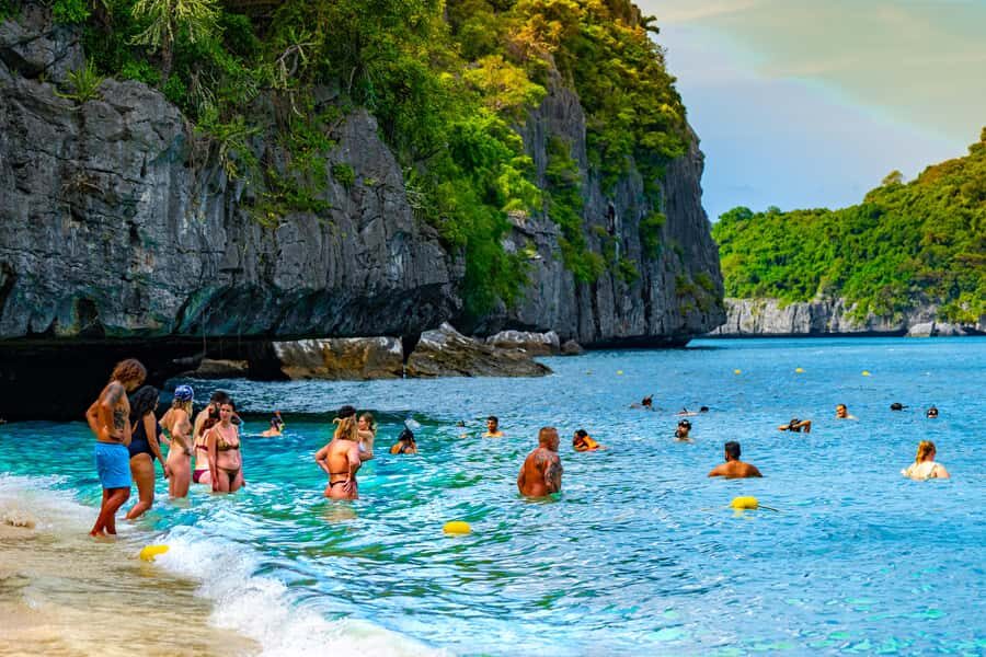 Koh Samui: Mu Ko Ang Thong Park Cruise with Kayaking Option - Koh Sam Sao: the quick stop that still gives you something to photograph
