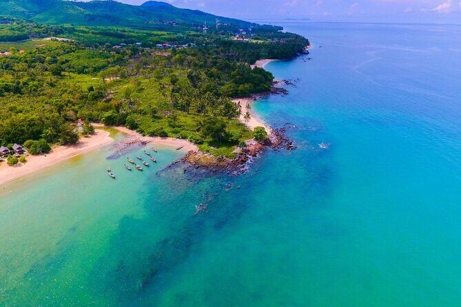 Koh Samui to Koh Phangan Island Full-Day Cruise with Sunset - Food and drinks onboard: Thai buffet lunch plus steady refueling
