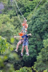 Koh Samui: Zipline Experience of Lamai Viewpoint - Getting there on site: reception, a quick walk, and the Valentine Stone