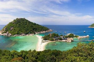 Koh Tao & Koh Nangyuan by Speed Boat (Snorkeling trip from Koh Samui) - Getting on the water: pickup, pier check-in, and timing
