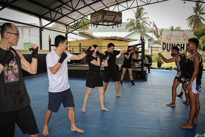 MuayThai Private Group - Gear Checklist: Gloves, Shin Guards, and the Handwrap Rent