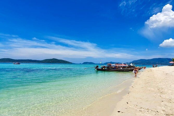 Pigs Island exclusive Semi VIP - Coral reef snorkeling: full-face masks and real guidance