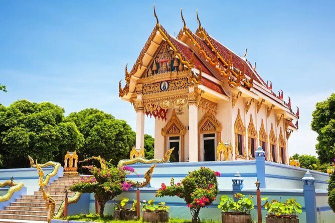 Private Group City Tour Around Koh Samui - Wat Khunaram (Mummified Monk) and Guan-Yu Shrine: Interesting Cultural Detours