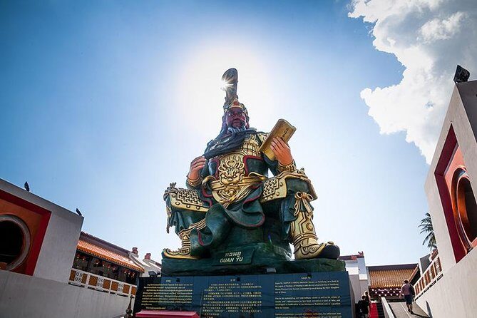 Private Ko Samui Island Tour with Air-Conditioned VIP Minivan - Big Buddha (Wat Phra Yai) and the causeway photo moment