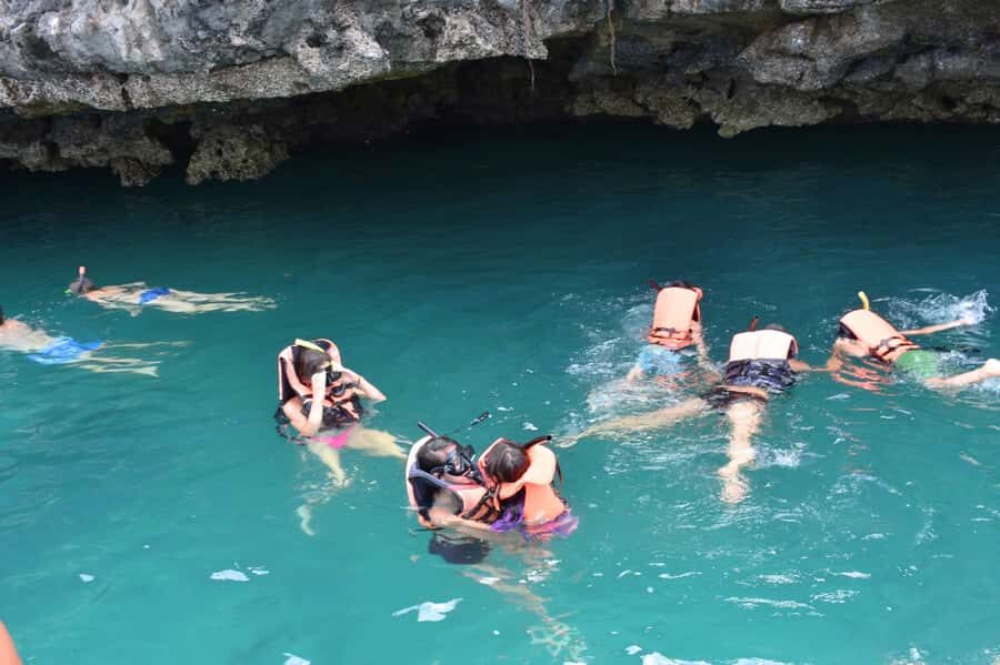 Samui: Angthong Marine Park Boat Tour w/ Transfer and Meals - A national-park day that feels bigger than the schedule