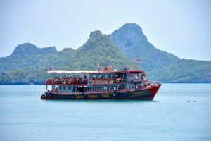 Samui Island Tour to Angthong Marine Park by Big Boat with Kayaking - Price and Entrance Fees: The Value Math You Should Do First
