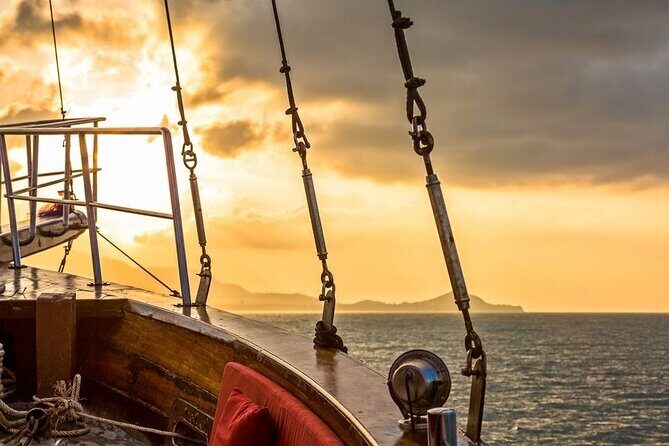 Sunset Dinner Cruise - Views, photos, and the moment the stars show up