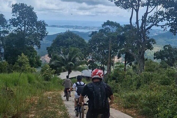 SURRON Jungle tour koh samui - Viewpoints, durian farms, and the easy rhythm of photo stops