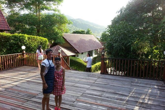 Thai Cooking Class with Local Market Tour in Koh Samui - Should you book this Thai cooking class in Koh Samui?